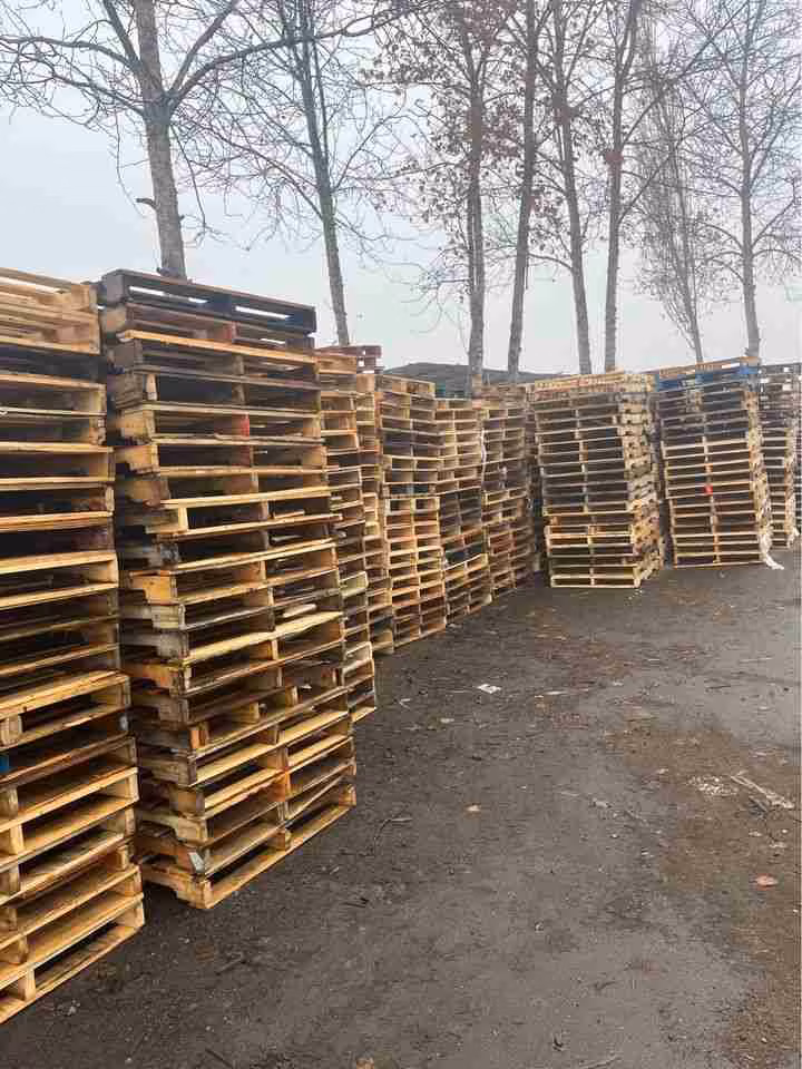 Truckload of Grade A 48 x 40 GMA Pallets in Houston TX 77084