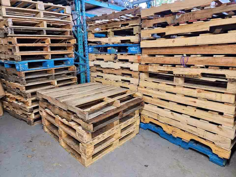 48" x 40" - Grade B Mix of Pallets - Nashville TN 37211