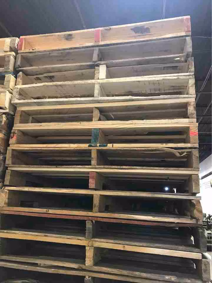 Grade B (#2) - 48" x 40" Wood GMA Pallets - Waukegan IL 60085